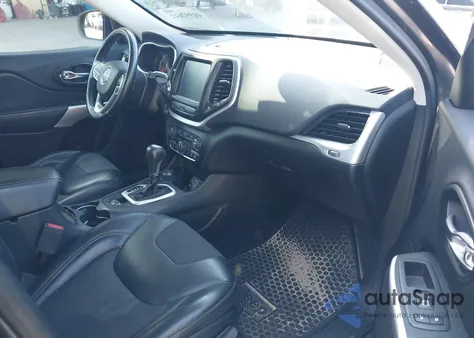 2018 Jeep Cherokee Latitude Plus 4X4 from USA, damaged, VIN 1C4PJMLB1JD532917